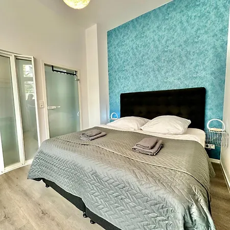Erholsame City-erdgeschosswohnung Mit Veranda, Grill Und Parkplatz D46eg Lejlighed *