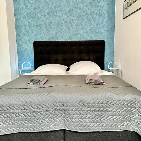 Erholsame City-erdgeschosswohnung Mit Veranda, Grill Und Parkplatz D46eg Lejlighed